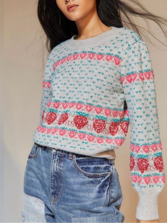 Kimchi Blue Sweaters - Kimchi Blue Strawberry Crewneck Sweater XS